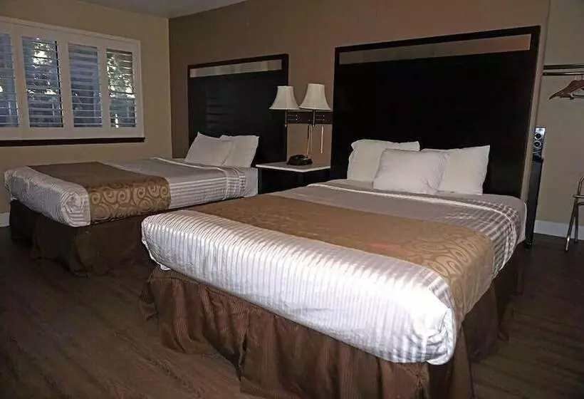 اتاق استاندارد با 2 تخت دوبل, Travelodge By Wyndham Concord