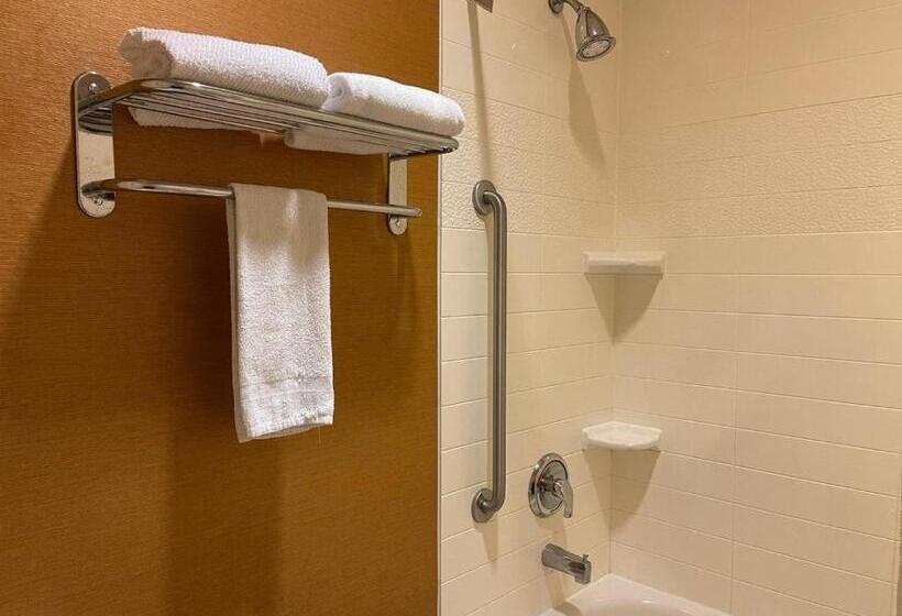 Номер Стандарт 2 Двуспальные Кровати, Baymont By Wyndham Chambersburg