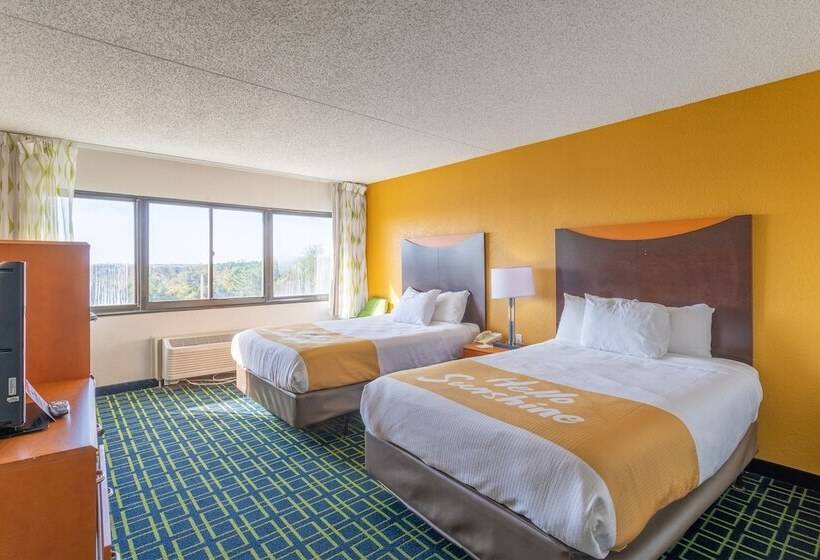 חדר סטנדרט שתי מיטות זוגיות, Days Inn By Wyndham Absecon Atlantic City Area
