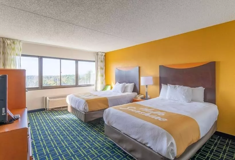 اتاق استاندارد با 2 تخت دوبل, Days Inn By Wyndham Absecon Atlantic City Area