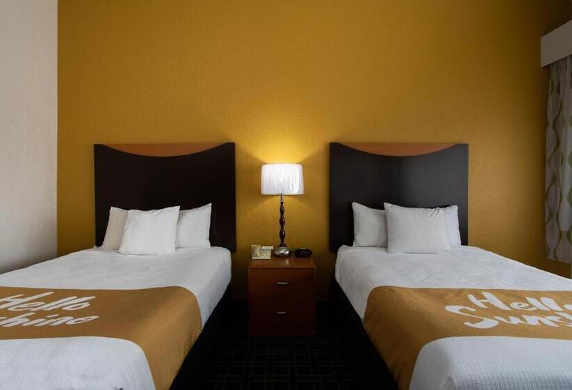 חדר סטנדרט שתי מיטות זוגיות, Days Inn By Wyndham Absecon Atlantic City Area