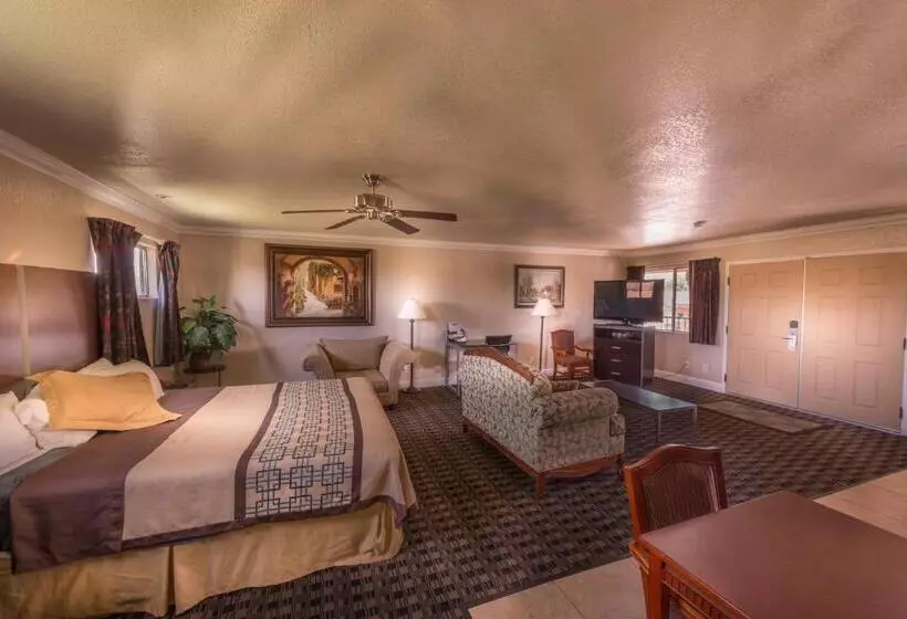 اتاق استاندارد با تخت بزرگ, Edge Water Inn