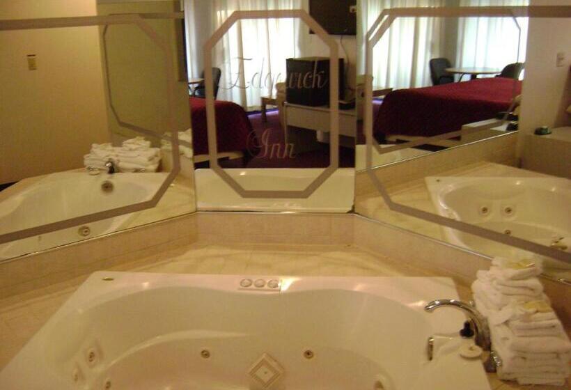 Люкс с гидромассажем, Edgewick Inn