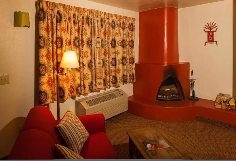 キングサイズベッドのスタンダードルーム, El Pueblo Lodge