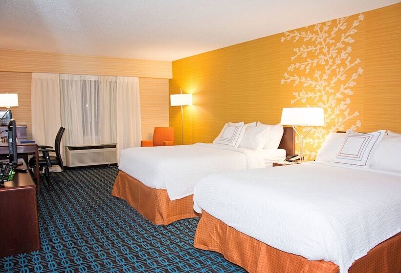 带2个双人床的标准工作室, Fairfield Inn & Suites Butler