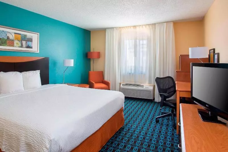 اتاق استاندارد با تخت بزرگ, Fairfield Inn & Suites Temple Belton