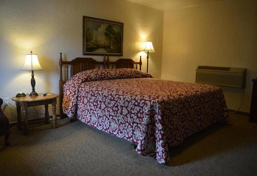 غرفة قياسية سرير كينج, The Evergreen Motel In Kansas