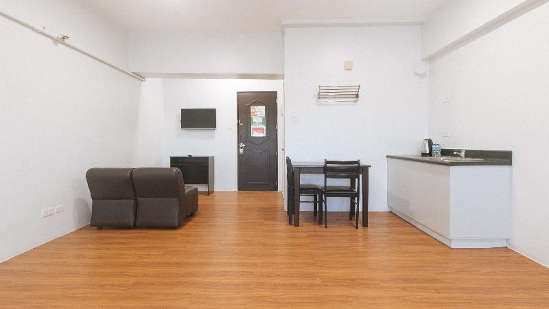 Номер Стандарт, Reddoorz At Bp International Powerhouse Inc Near Sm Manila