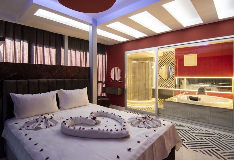 带两个卧室的顶楼公寓, Fortunella Suites & Villas