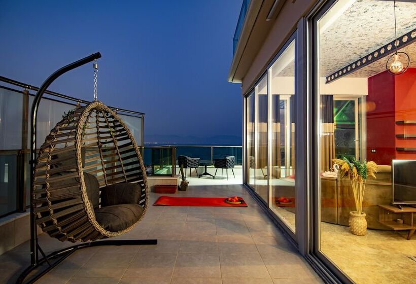 带双人床的标准工作室, Fortunella Suites & Villas