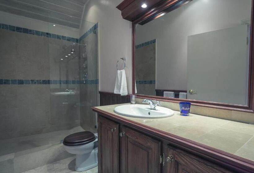 سوئیت با بالکن, Bellevue Sanctuary