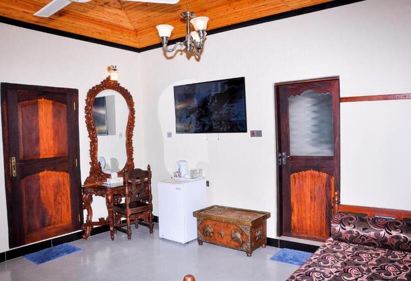 豪华家庭房间, Forodhani Park