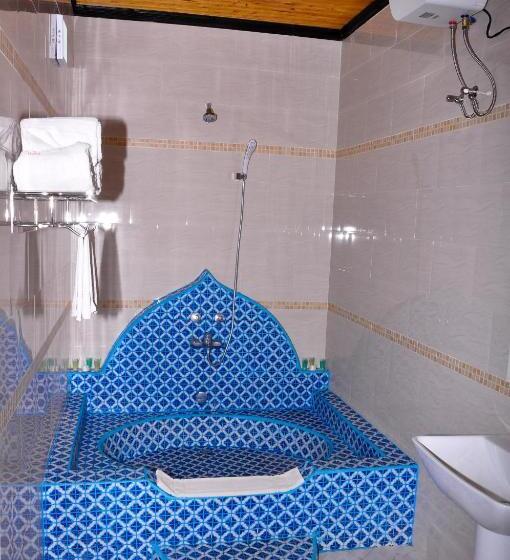 豪华家庭房间, Forodhani Park