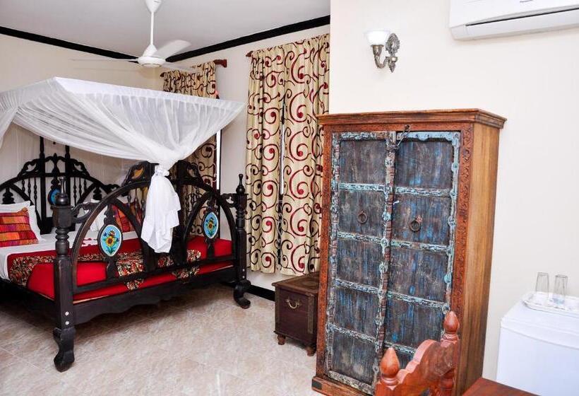 标准间, Forodhani Park