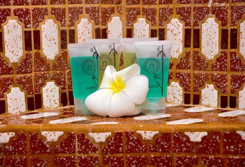 带阳台的豪华间, Forodhani Park