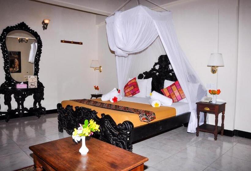 带阳台的豪华间, Forodhani Park