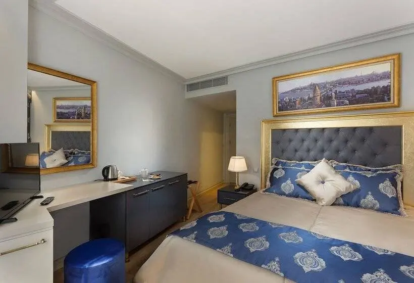 Deluxe Room, Guner Business