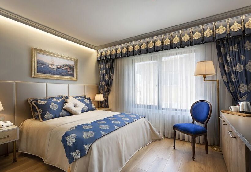 Deluxe Room, Guner Business