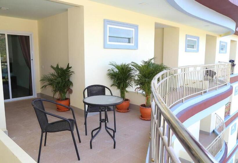 高级三人间, Smile Residence