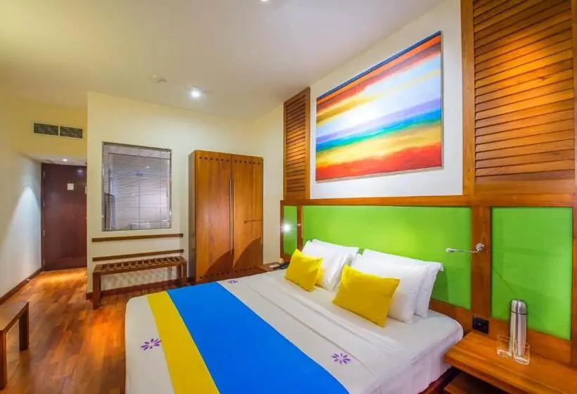 اتاق استاندارد با چشم‌انداز دریا, Mermaid Hotel & Club