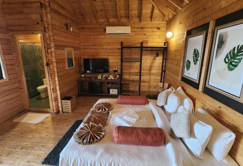 Шале 1 Спальня, Mount Xanadu Resorts