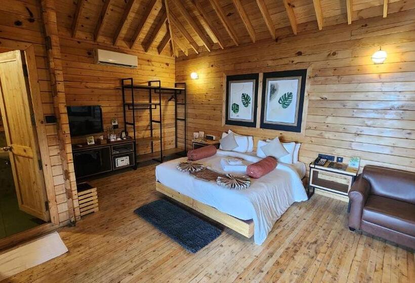 בקתת חדר, Mount Xanadu Resorts