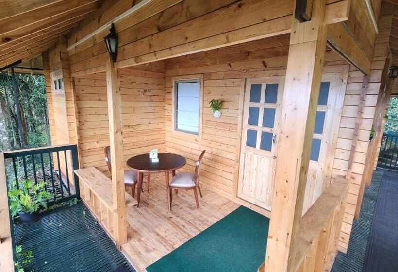 בקתת חדר, Mount Xanadu Resorts