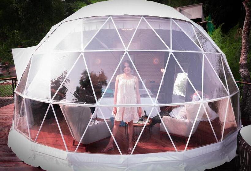 Standard Tent, Mount Xanadu Resorts