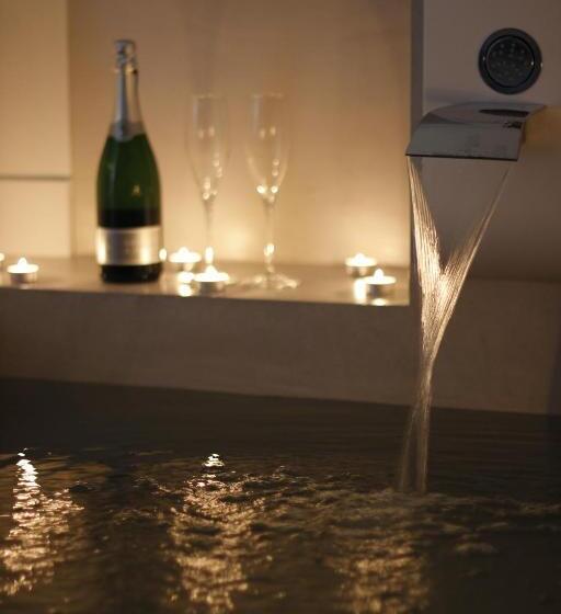 プール付きジュニアスイート, Il Borghetto Creative Resort