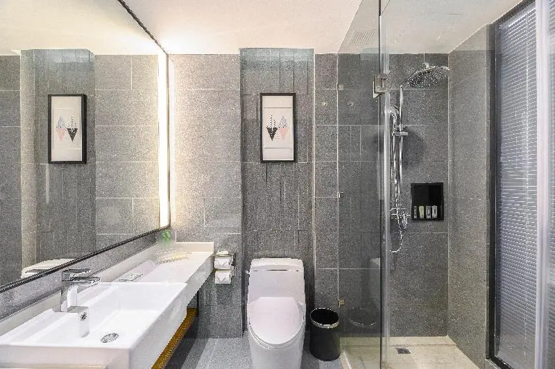 キングサイズベッドのスタンダードルーム, Holiday Inn Kunshan, An Ihg