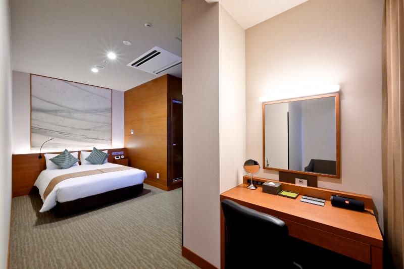 Номер Стандарт, Oriental Suites Airport Osaka Rinku