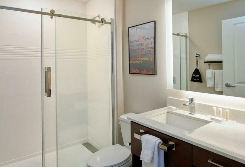 キングサイドベッドのスタンダードワンルーム, Towneplace Suites By Marriott Cleveland Solon