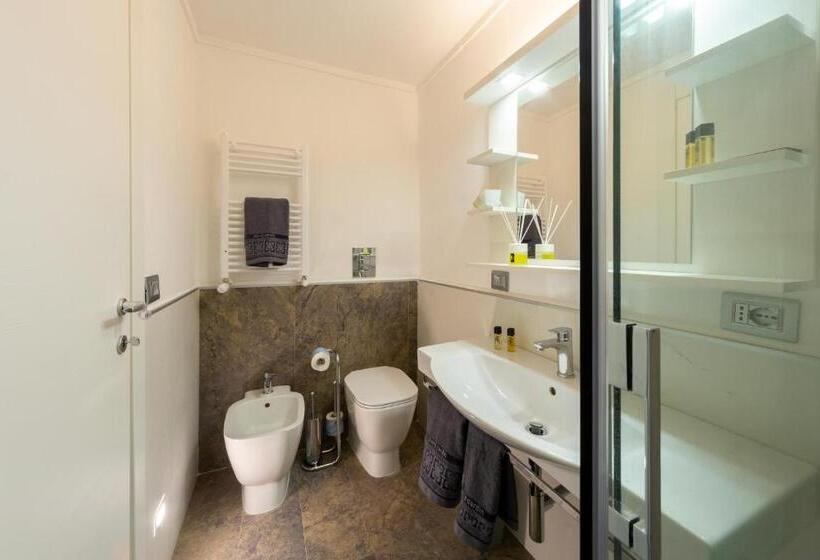 اتاق استاندارد, Il Tesoro Smart Suite & Spa