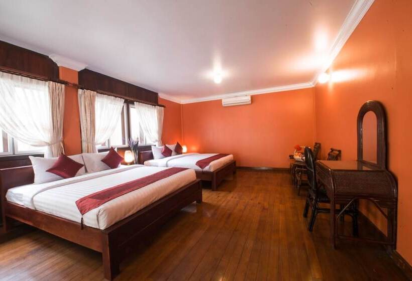 سوییت خانوادگی, Lavender Angkor Boutique