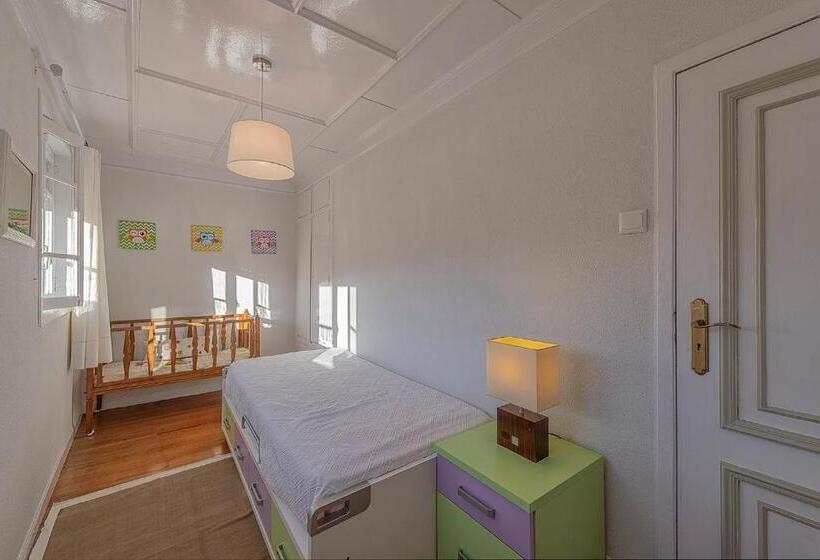 شقة غرفتين, Casa Da Real Companhia