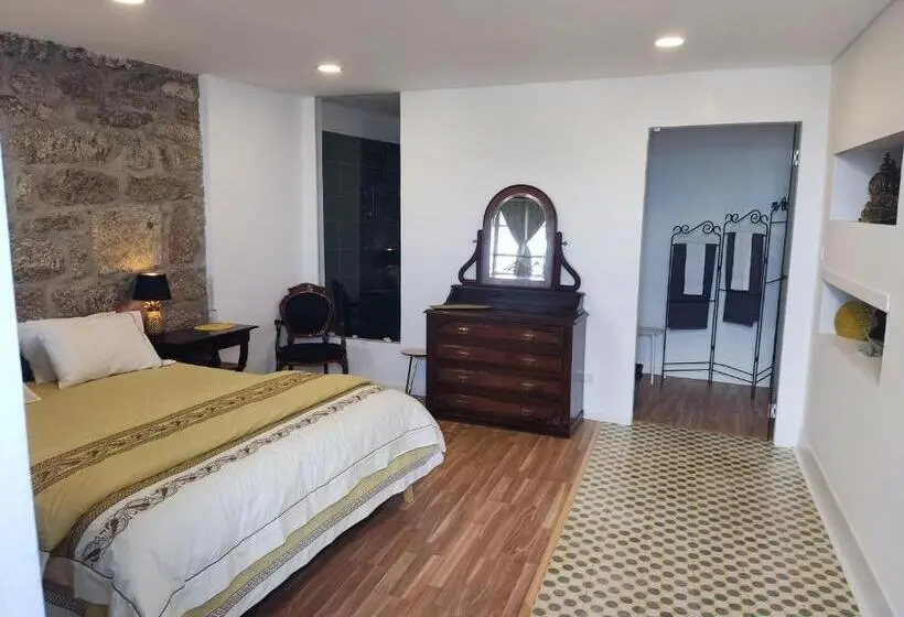 デラックスルーム, Casa Da Real Companhia