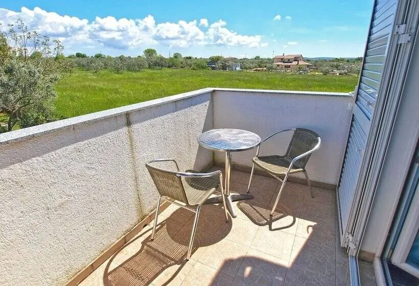 １ベッドルームアパートメント, Apartments Ivo 1328