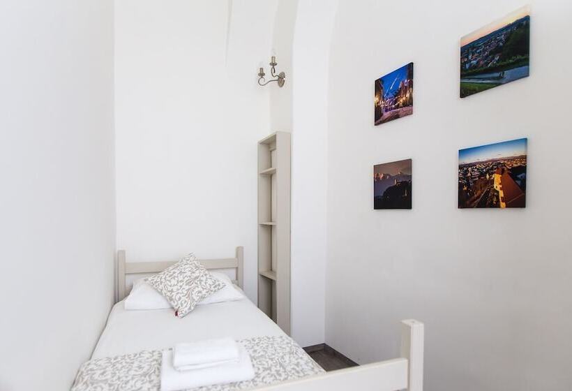 آپارتمان 2 خوابه, Barbo Palace