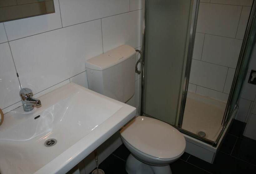 חדר פרמיום, Rooms And Apartments Emily