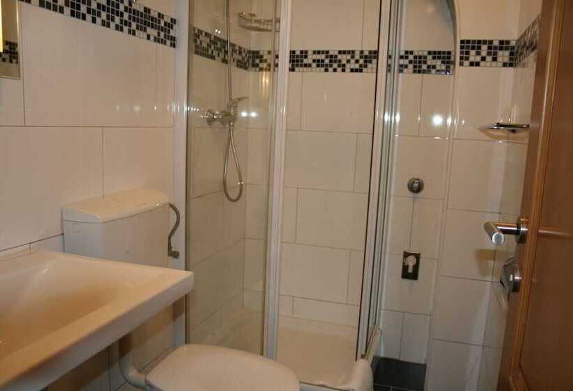 חדר קומפורט, Rooms And Apartments Emily