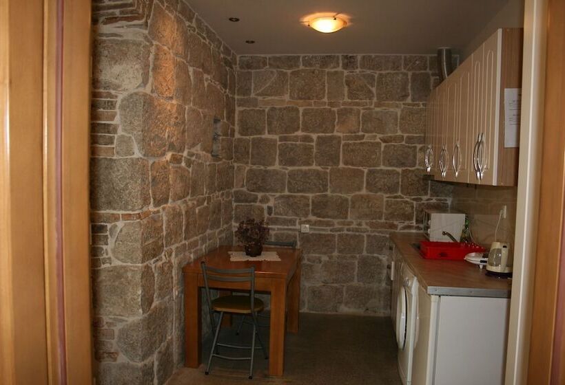 חדר קומפורט, Rooms And Apartments Emily