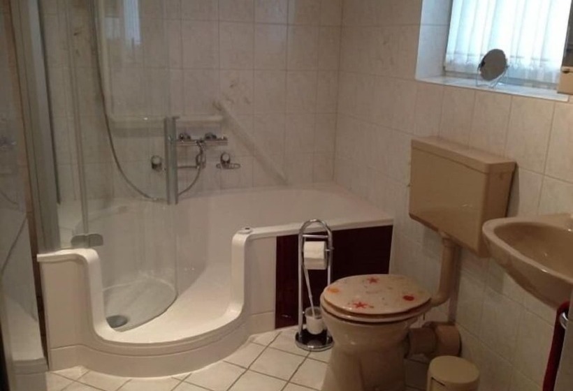 Номер Стандарт, Gasthaus Pension Brix