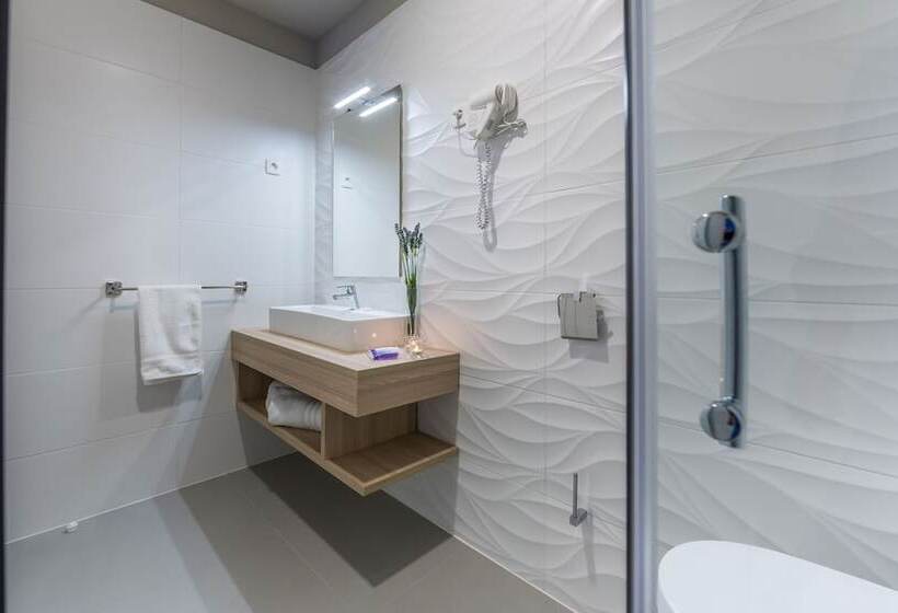 דירת חדר דלוקס, Apartments & Rooms Preelook