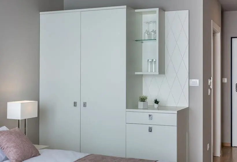 اتاق لوکس, Apartments & Rooms Preelook