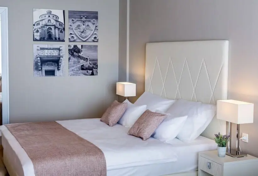 استودیوی استاندارد, Apartments & Rooms Preelook