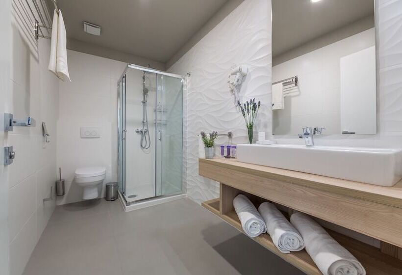 חדר סטודיו סטנדרד, Apartments & Rooms Preelook