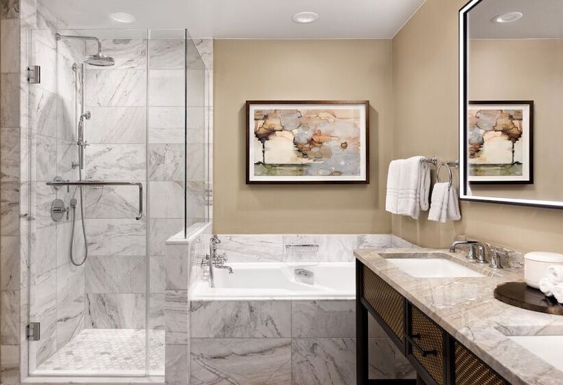 带大床的套房, Four Seasons Resort Scottsdale At Troon North