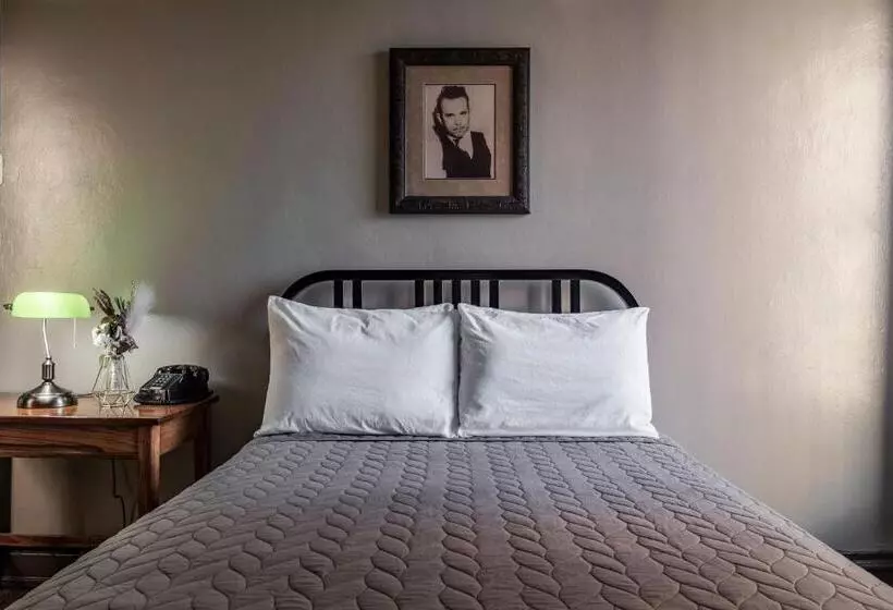 ダブルベッドスタンダードルーム, Gardner Hotel & Hostel