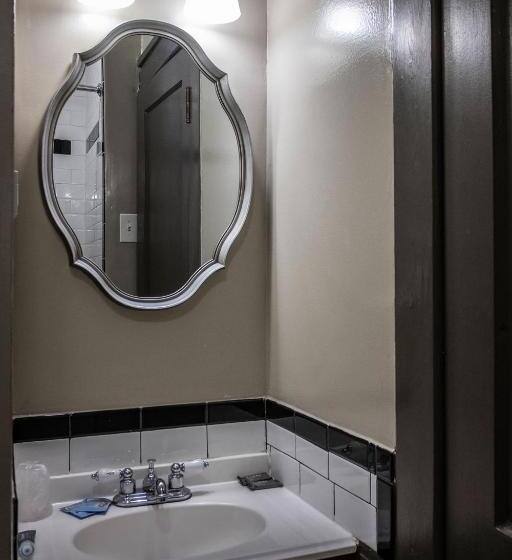 带大床的标准间, Gardner Hotel & Hostel