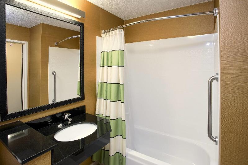 キングサイズベッドのエクゼクティブ, Fairfield By Marriott Southeast Hammond, In